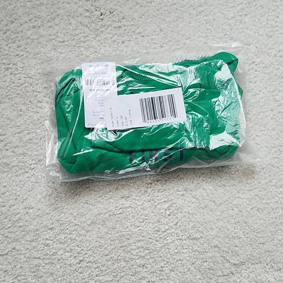 3 For $30. St. Patricks day 2 piece set. Pants and long sleeve bodysuit - Picture 2 of 6